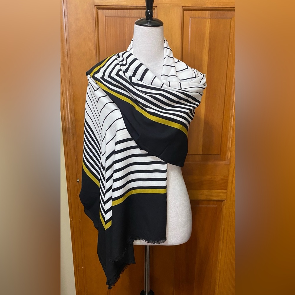 NWT ECHO Frame Pareo Wrap/ Scarf - Picture 2 of 5